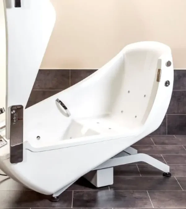 Astor Motion E Tilt In Space Reclining Bath - Image 3